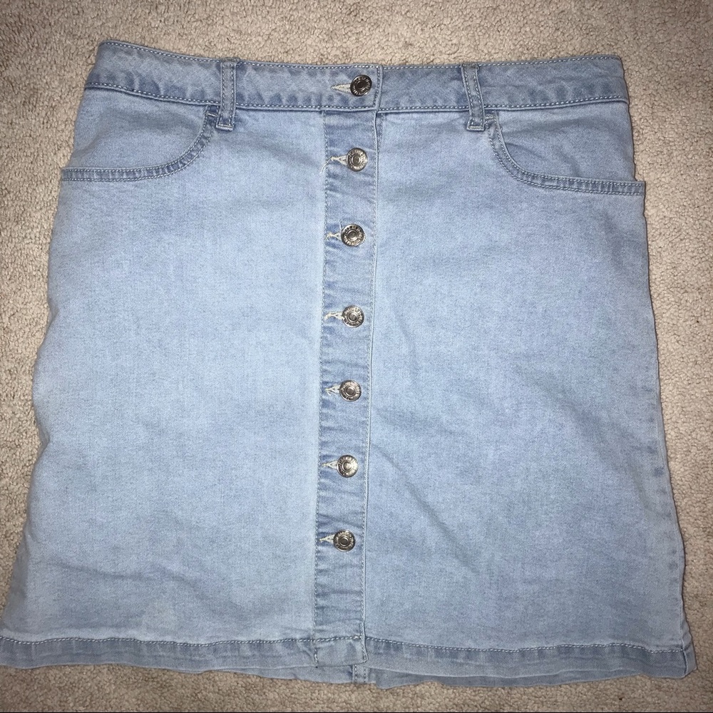 Forever 21 Denim Button-Down Skirt